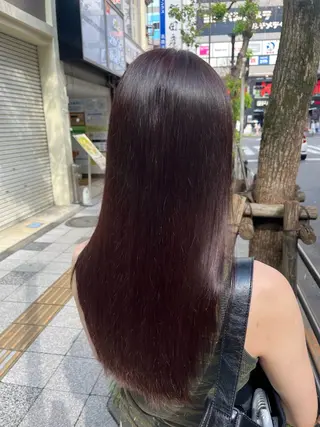 ロング カラー 柔らかオリーブ🌿 HIMARI🌻のヘアスタイル