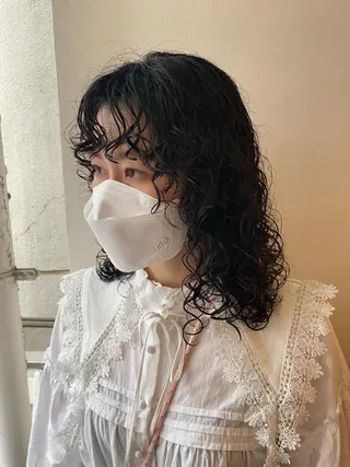 セミロング パーマ 🌸透明感艶 カラー🌸Yuukiのヘアスタイル