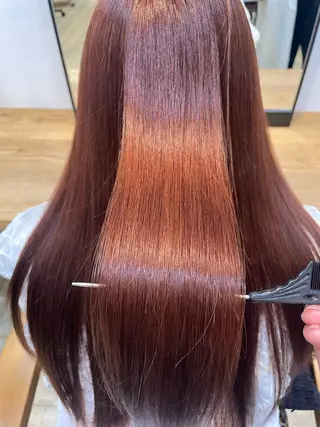 カラー ロングレイヤー ／米澤凌華のヘアスタイル