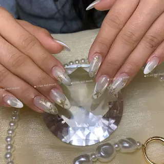 ミディアム ガー NAILのネイルデザイン
