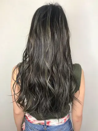 ロング 吉河 克則のヘアスタイル