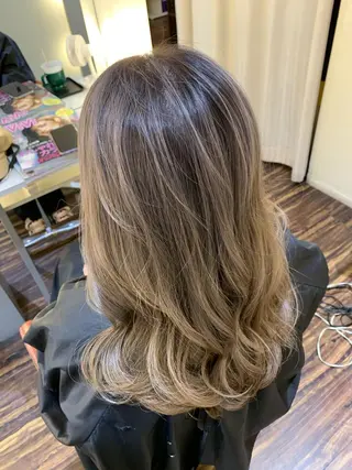 ミディアム カラー 髪質改善サロン 心斎橋ARCHEのヘアスタイル