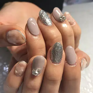 ネイル 菊地 里沙のネイルデザイン