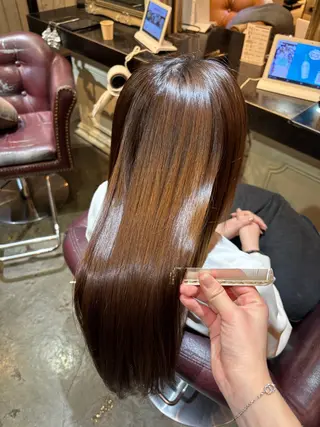 ロング オリーブカラー/艶髪 🦋kokona🦋のヘアスタイル