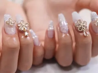 ネイル 青木 綾子のネイルデザイン