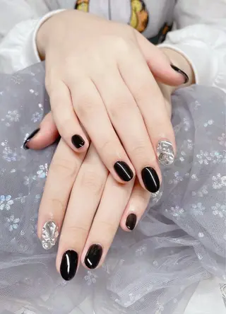 ネイル 山田 由奈のネイルデザイン