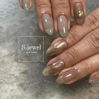 ネイル S. JEWELのネイルデザイン