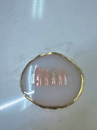 ネイル Queeens nailのネイルデザイン