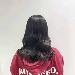 セミロング カラー エフェクトブリーチ 🌟前澤啓太朗のヘアスタイル