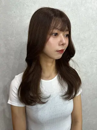 ロング カラー AIRI layer cut hairのヘアスタイル