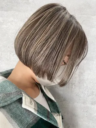 ショート カラー ヘアアレンジ ネイル マツエク・マツパ 井上 一平のヘアスタイル