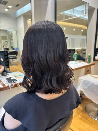 ミディアム コテ巻き風パーマ🫧 麻尋のヘアスタイル