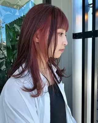 セミロング カラー 狭間 千晴のヘアスタイル