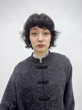 ショート 🦋ブリーチなしダブ ルカラー🌈MEGUのヘアスタイル