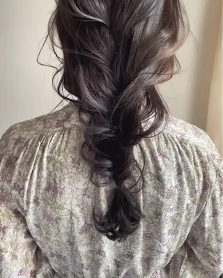 ロング 石川 理恵のヘアスタイル