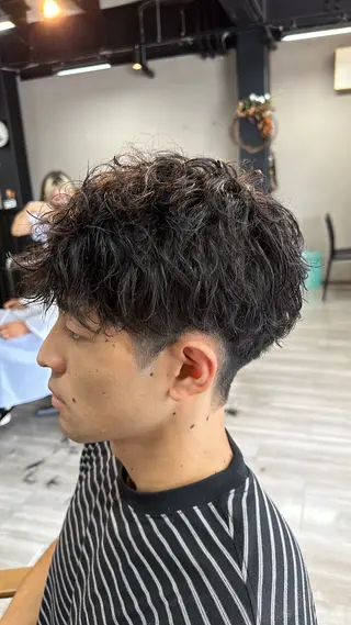 メンズ arika オケシ　リョウダイのヘアスタイル