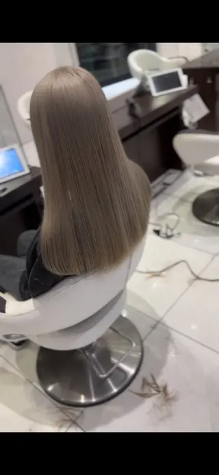 ロング Earth甲府昭和 🎀ほのかのヘアスタイル