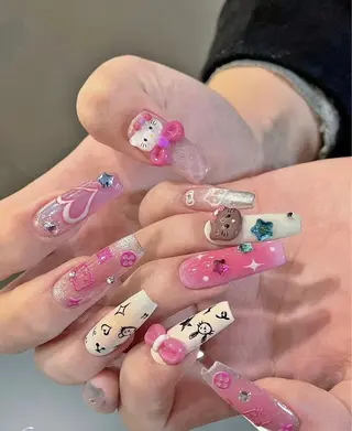 ネイル Molly _nailのネイルデザイン
