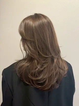 ロング 【韓国風、透明感】 韓国風⭐️新海龍哉のヘアスタイル