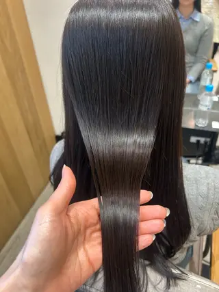 ロング カラー ヘアアレンジ yuka .のヘアスタイル