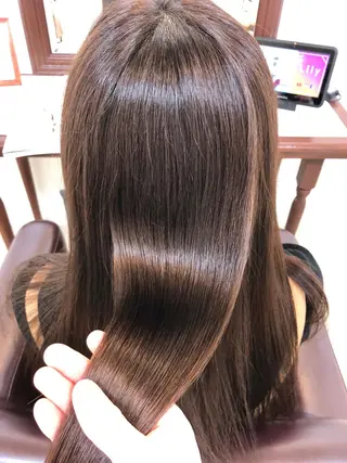 ロング 🫧髪質改善×艶髪 🫧根本泰成🫧のヘアスタイル