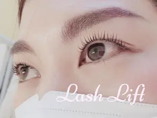 マツエク・マツパ Anela .の眉毛・アイブロウイメージ