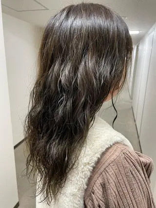 セミロング 松田 憲人のヘアスタイル