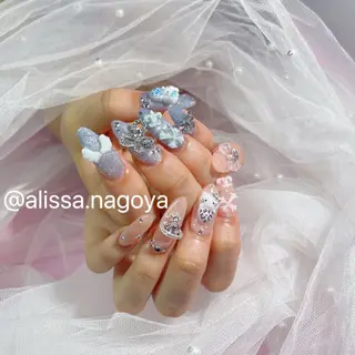 ネイル Jr.ネイリスト🤍 【Alissa】新栄のネイルデザイン