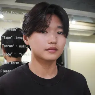 メンズ RIKU⚡️毛流れ ヘア×眉ワックスのヘアスタイル