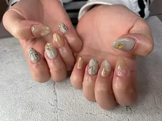 ネイル うにゃねいる🌷 Mayaのネイルデザイン