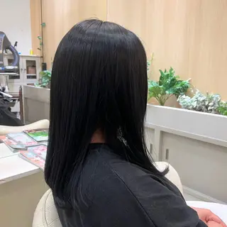 ロング カラー 大西 七海のヘアスタイル