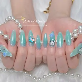 ネイル 桃香 Minaのネイルデザイン