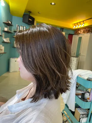 ミディアム 末石 智のヘアスタイル