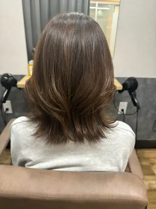 ミディアム カラー reeed konnoのヘアスタイル
