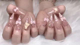 ネイル Rei _Nail 新宿のネイルデザイン