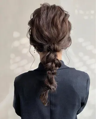 セミロング ヘアアレンジ ヘアメイク new meのヘアスタイル