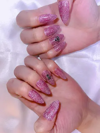 ネイル ジョリ kasumi🌹💅のネイルデザイン