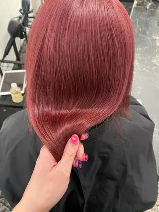 ミディアム サイレント美容師 アイリィのヘアスタイル