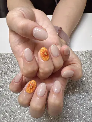 ネイル ガレンドウ 白澤 愛子のネイルデザイン