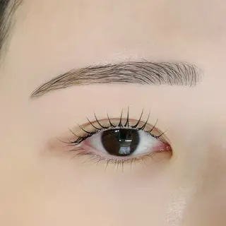 アイブロウ tia .名駅店 namika🐰🫧のマツエク・マツパデザイン