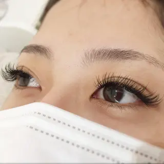 マツエク・マツパ KU TA  \(◡̈)/の眉毛・アイブロウイメージ