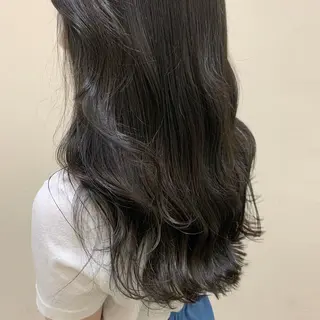 セミロング カラー ayaka 縮毛矯正レイヤーのヘアスタイル