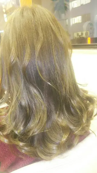 セミロング カラー 脇田 雄大のヘアスタイル