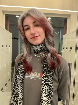 カラー ✨ブリーチカラー特化 美容師/なぎさのヘアスタイル