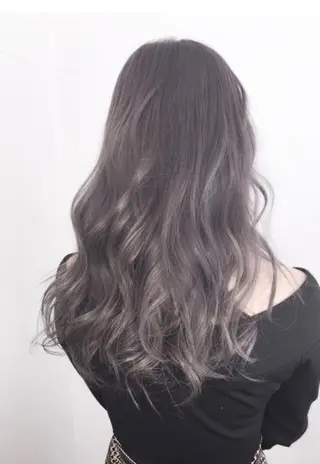 ミディアム カラー ケア剤オタク×海外 ヘア長谷川裕起のヘアスタイル