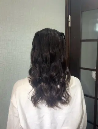 ロング ヘアアレンジ ココシャル miranoのヘアスタイル