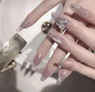 ネイル 🦋ネイルサロン ブラン🌈ゆりのネイルデザイン