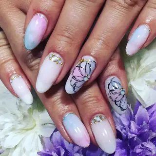 ネイル Sympa 𝓜iwako🐰ᩚのネイルデザイン