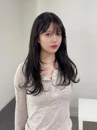 ロング カラー デザインカラー 🥣EMIKA♡彡のヘアスタイル