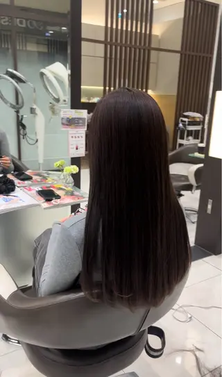 ロング カラー 森 広樹のヘアスタイル